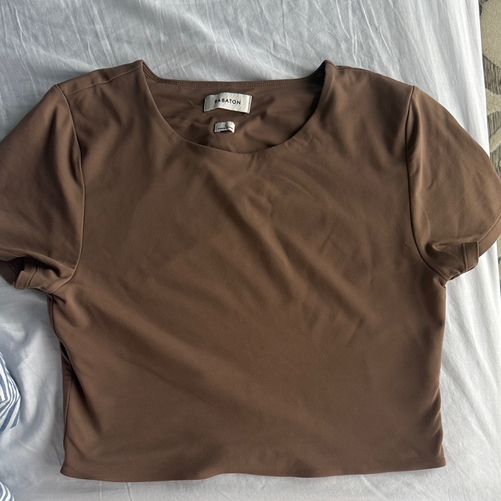 Artizia Babaton  contour sculpting Cropped Crewneck Tee - Picture 4 of 5